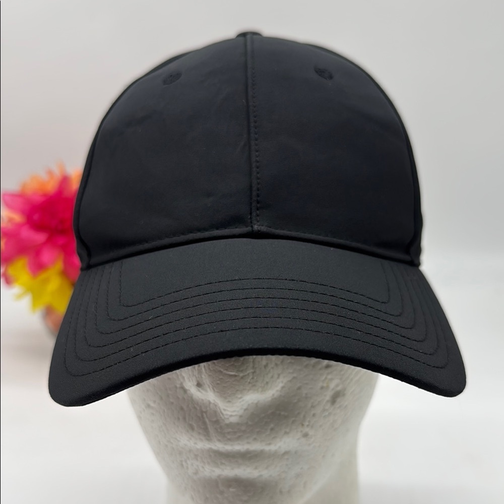 Black Classic Plain Six-Panel Hat with Curved Brim Adjustable HT7642F